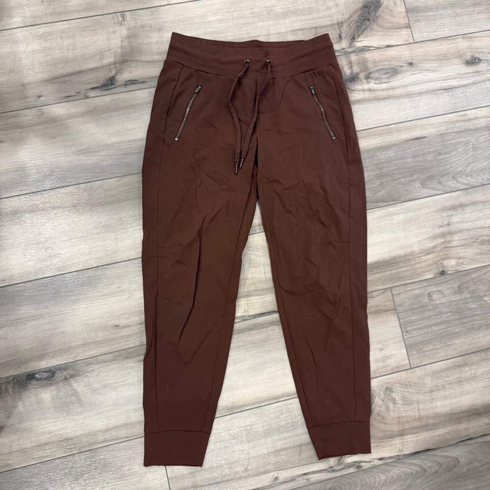 Athleta Women’s Brown Joggers